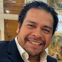 Néstor G. Carrilo Talledo, CEO y cofundador de Deya & Cía